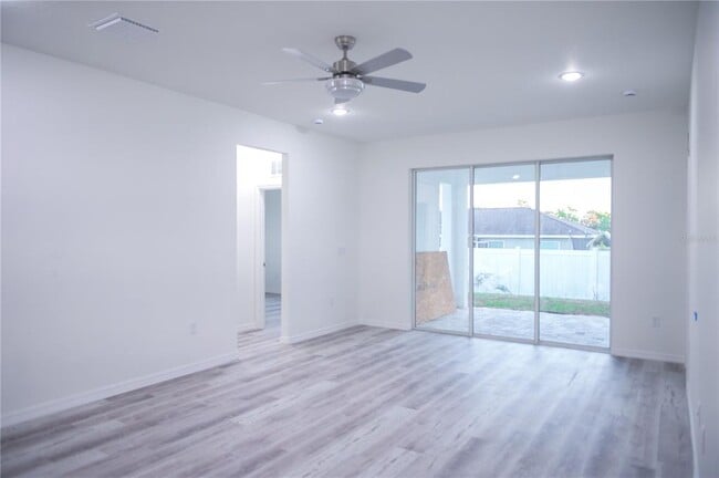 Building Photo - 2514 W Lawrence Ct