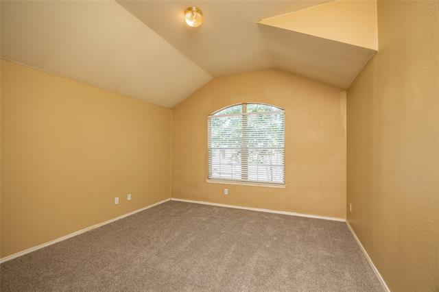 Building Photo - 112 Bushel Ln
