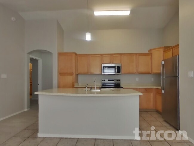 Building Photo - 13227 W Port Au Prince Ln