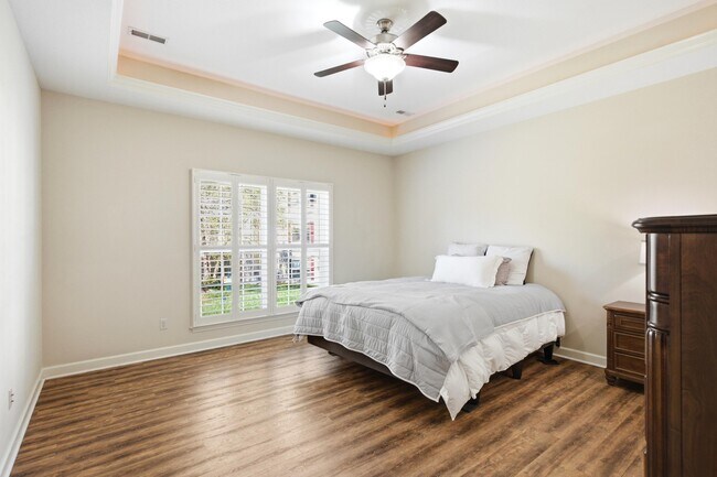Building Photo - 2409 Boulder Springs Dr