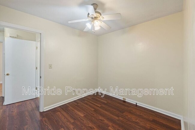 Building Photo - 1739 Cornell Dr
