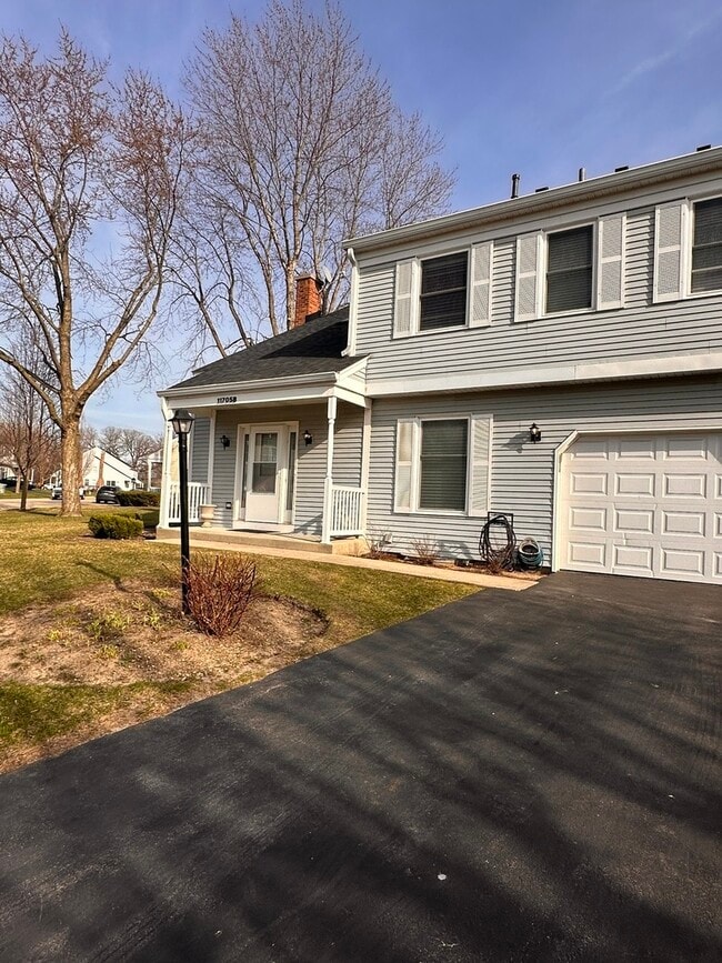 Building Photo - 11705 Pine Way