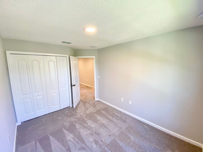 Building Photo - Brand New Townhome for Rent in Gated Commu...