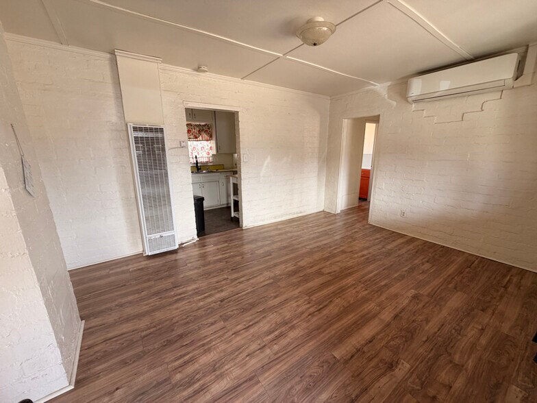 Building Photo - 6417 East Ct