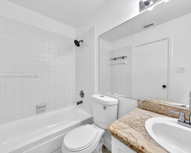 Building Photo - 15770 SW 106th Terrace