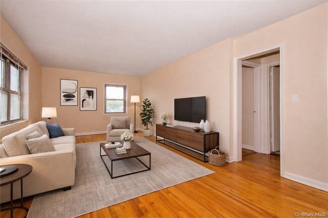 Building Photo - 330 S Broadway