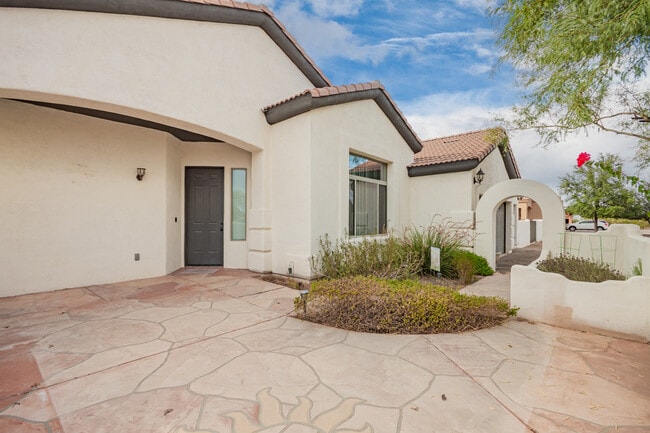 Building Photo - 10335 N Tall Cotton Dr