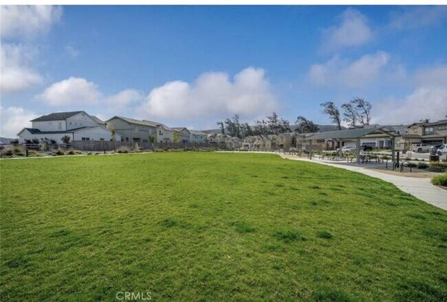 Building Photo - 1849 San Luis Rnch Rd