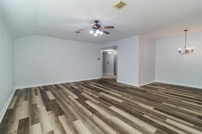 Building Photo - 19643 Summerlin Dr