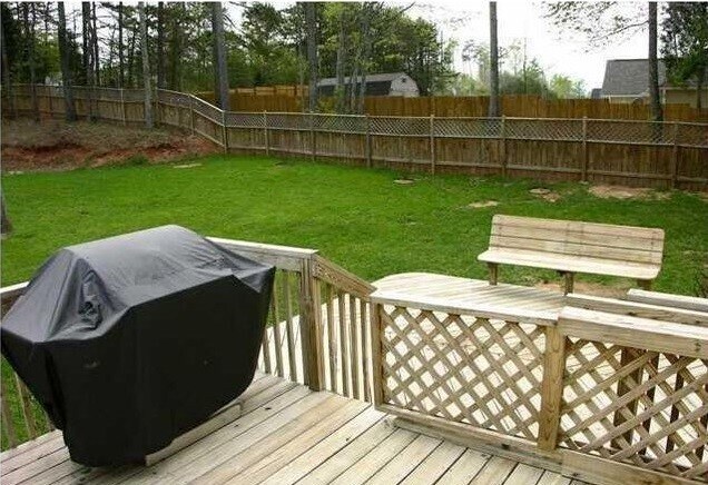 Building Photo - Beautiful 3 bedroom / 2.5 Bath Home in Win...