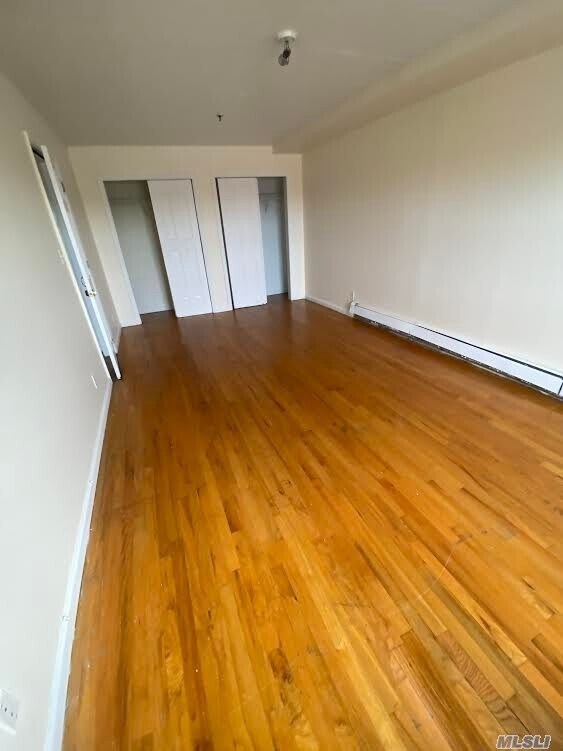 Building Photo - 111-13-111-38 38th Ave