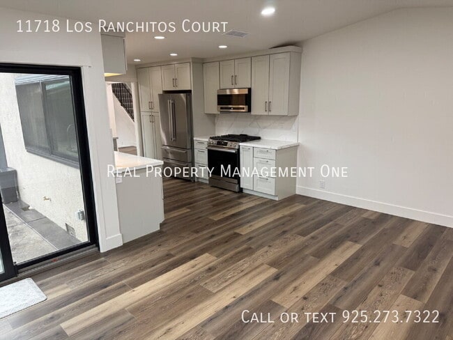 Building Photo - 11718 Los Ranchitos Ct