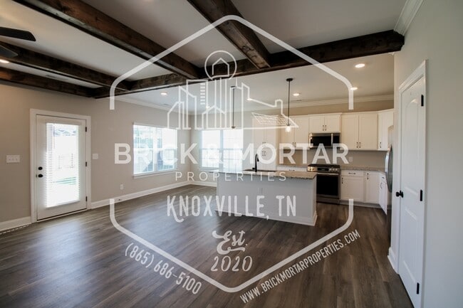 Building Photo - 1669 Spring Berry Ln