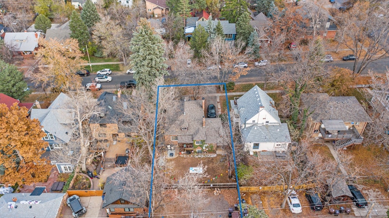 Building Photo - 929 11th St