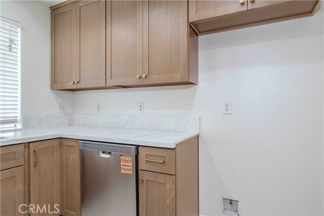 Building Photo - 9027 Primavera Lane