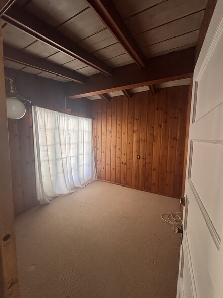 Bedroom 2 - 3927 Las Flores Canyon Rd