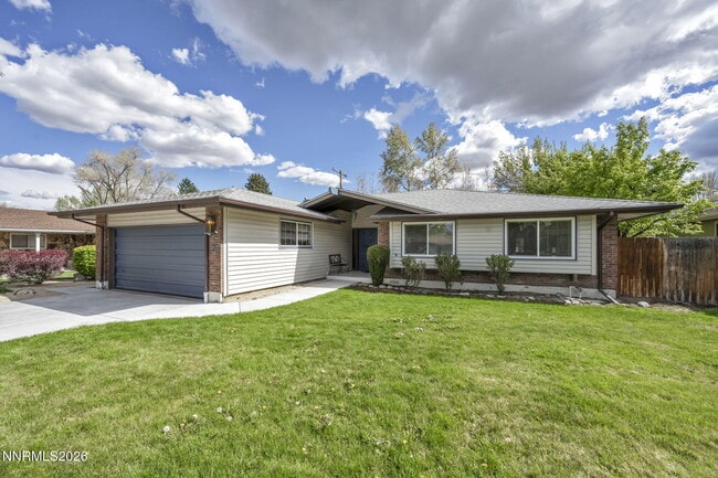 Building Photo - 1490 Foster Dr