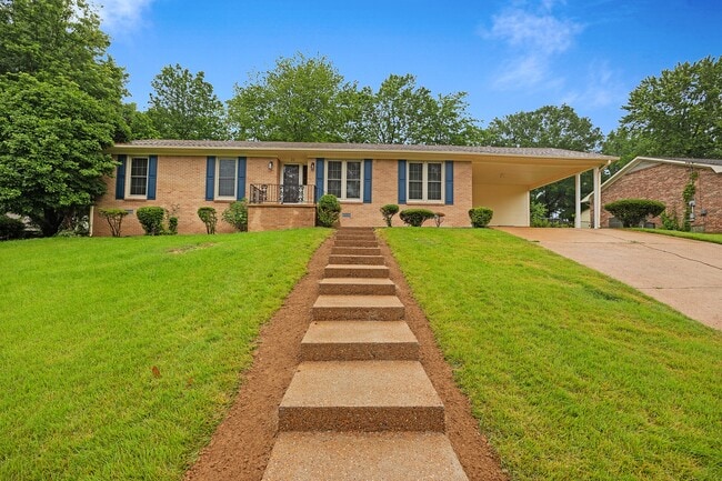 Primary Photo - 20 Ridgedale Dr