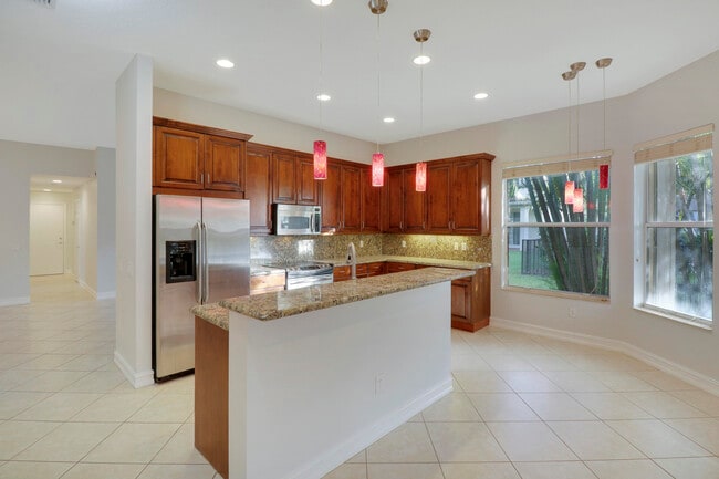 Building Photo - 11351 Majestic Acres Terrace