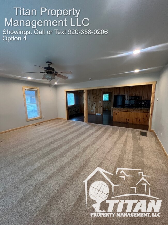 Building Photo - 387 13th Dr