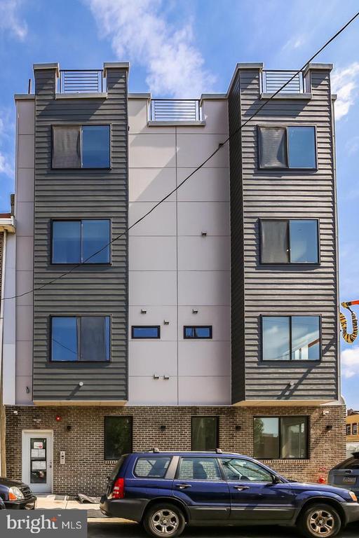Building Photo - 1433 Brown St