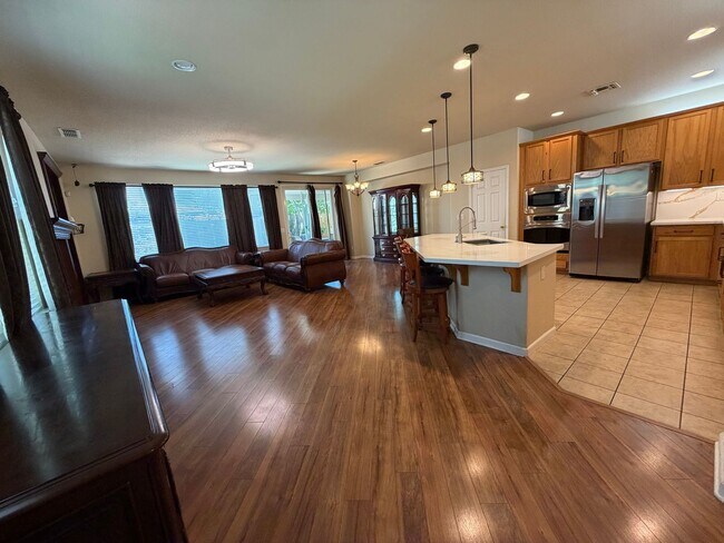 Building Photo - Spacious 4-Bedroom Elk Grove Home with Updated Kitchen, Quartz Countertops! VIEW TODAY!