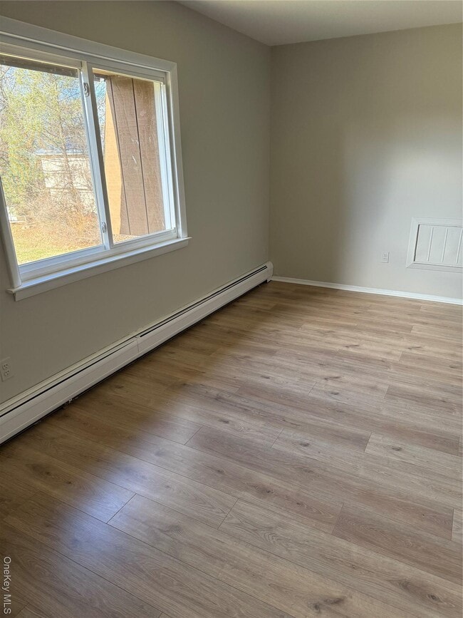 Building Photo - 9 Friend St