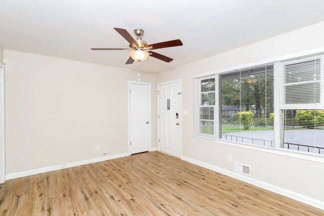 Building Photo - 6281 Denny Ln SW