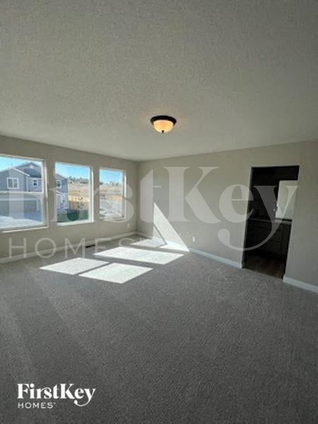 Building Photo - 10190 Luneth Dr