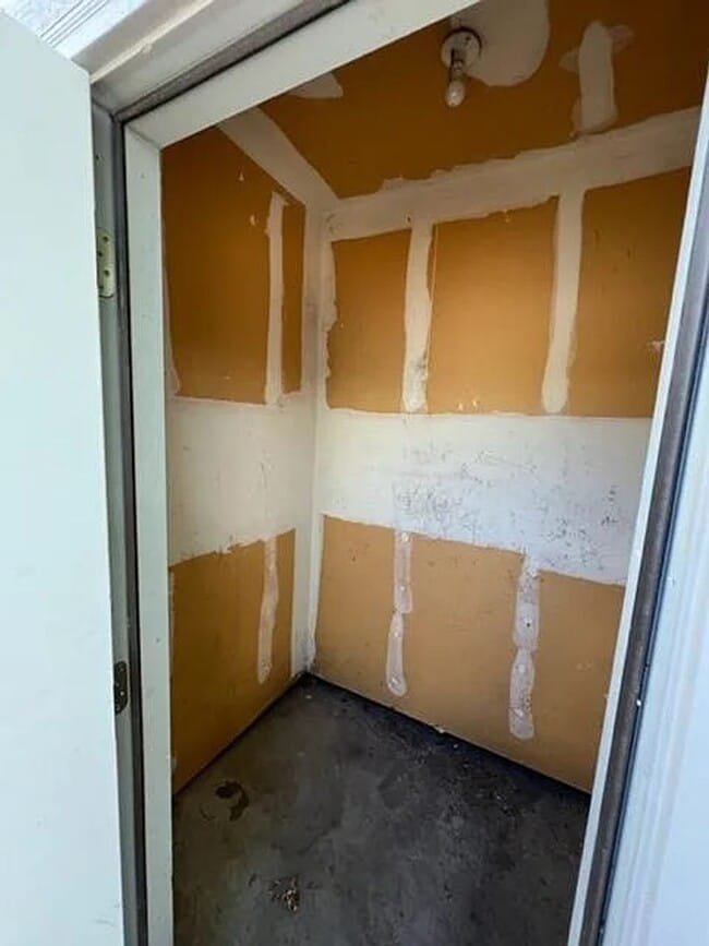 Building Photo - 2 Bedroom South Boulder Condo Available fo...
