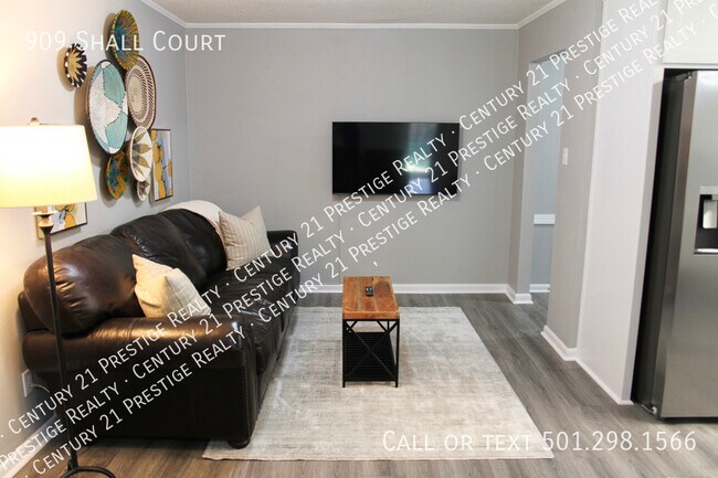 Building Photo - 909 Shall Ct