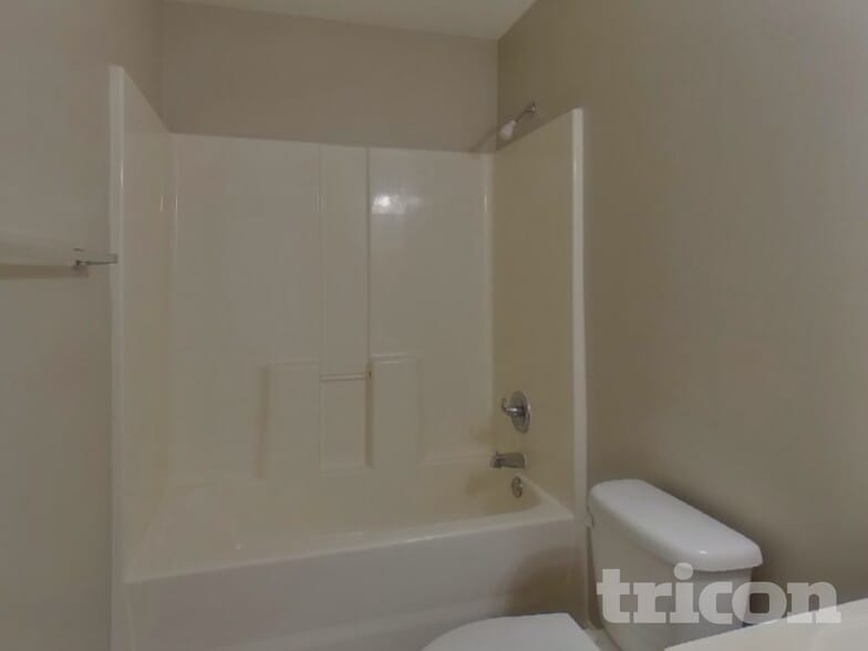 Building Photo - 4 Sweetberry Ct