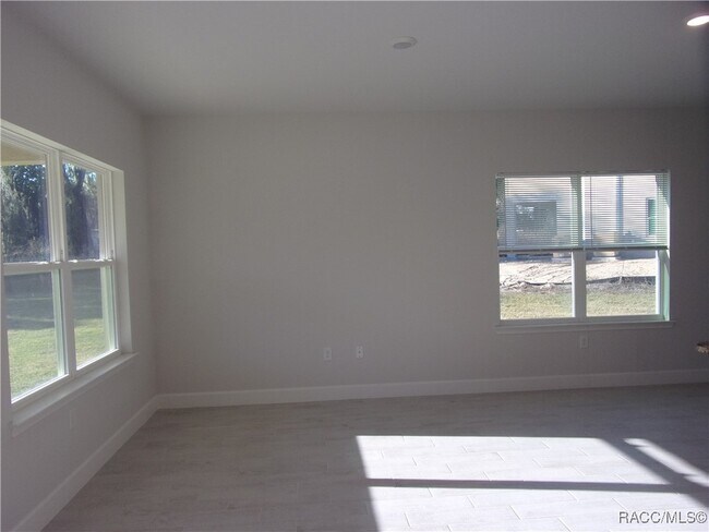 Building Photo - 219 Bittern Lp