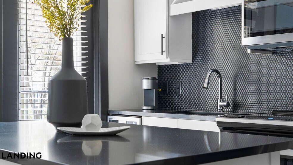 Building Photo - 2550 Blackmon Dr