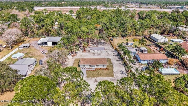Building Photo - 4840 Mango Ave