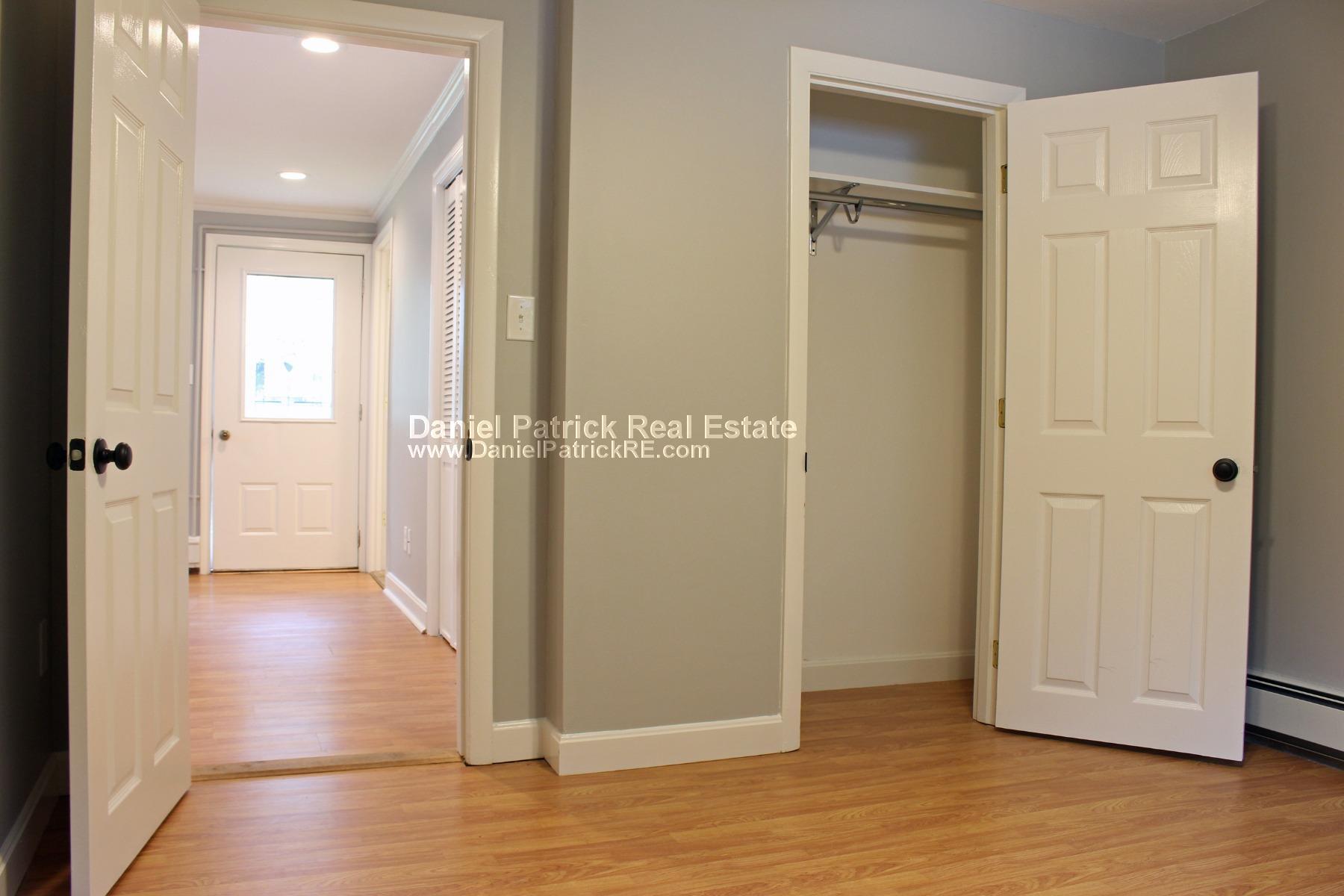 Building Photo - 120 Blithewood Ave