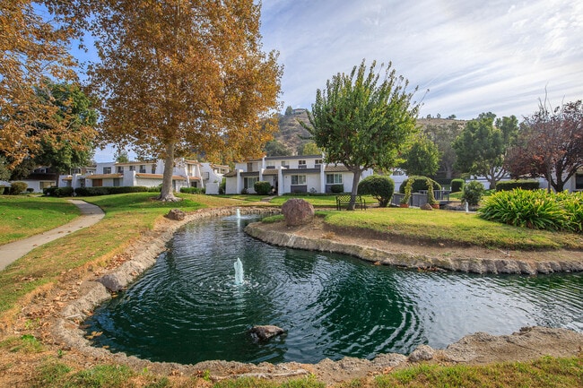 Building Photo - 3709 Summershore Ln