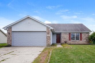 Building Photo - 233 Sweetheart Ct