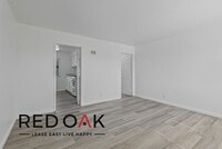 Building Photo - 13311 Maclay St