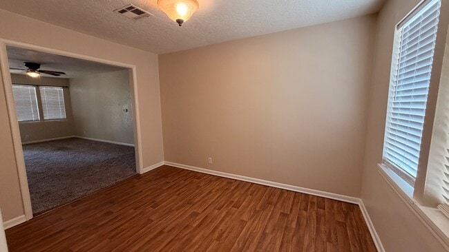 Building Photo - 1313 E Edwards St