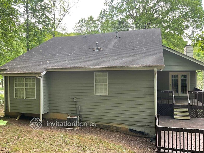 Building Photo - 160 Briarcliff Pl