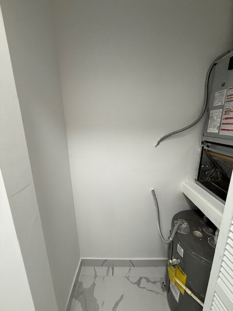 Building Photo - 5962