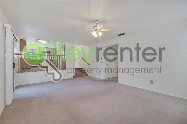 Building Photo - 9033 Chantal Way