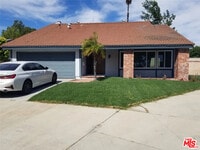 Building Photo - 18601 W Lassen St