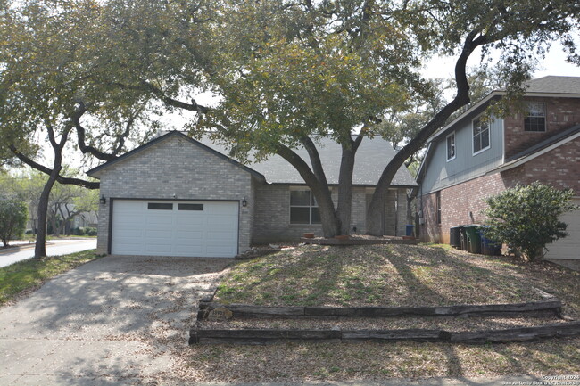 Building Photo - 13903 Cedar Canyon