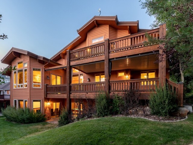 Rear of house - 2557 Lower Lando Ln