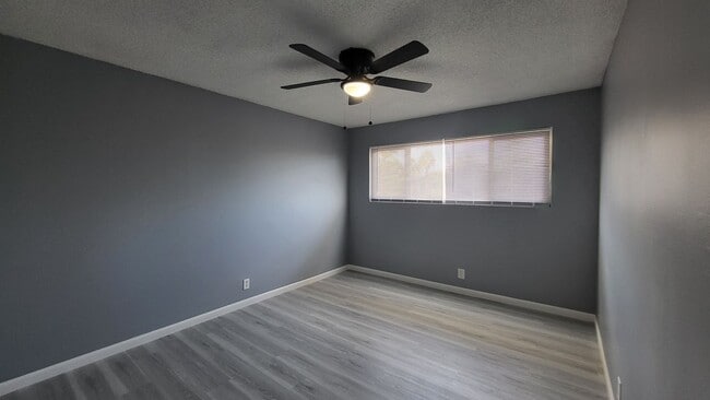 Building Photo - 3240 N Michael Way