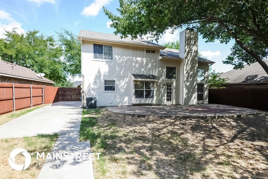 Building Photo - 2817 Fenwick St