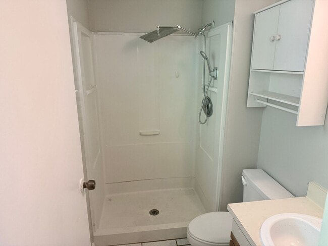 Building Photo - 3/2 in Port Richey!