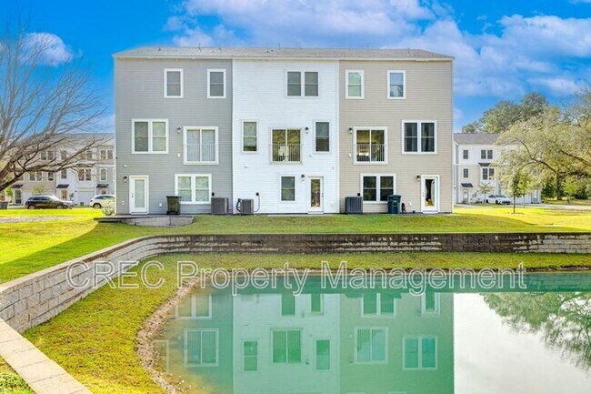 Building Photo - 1010 Pettiford Pl